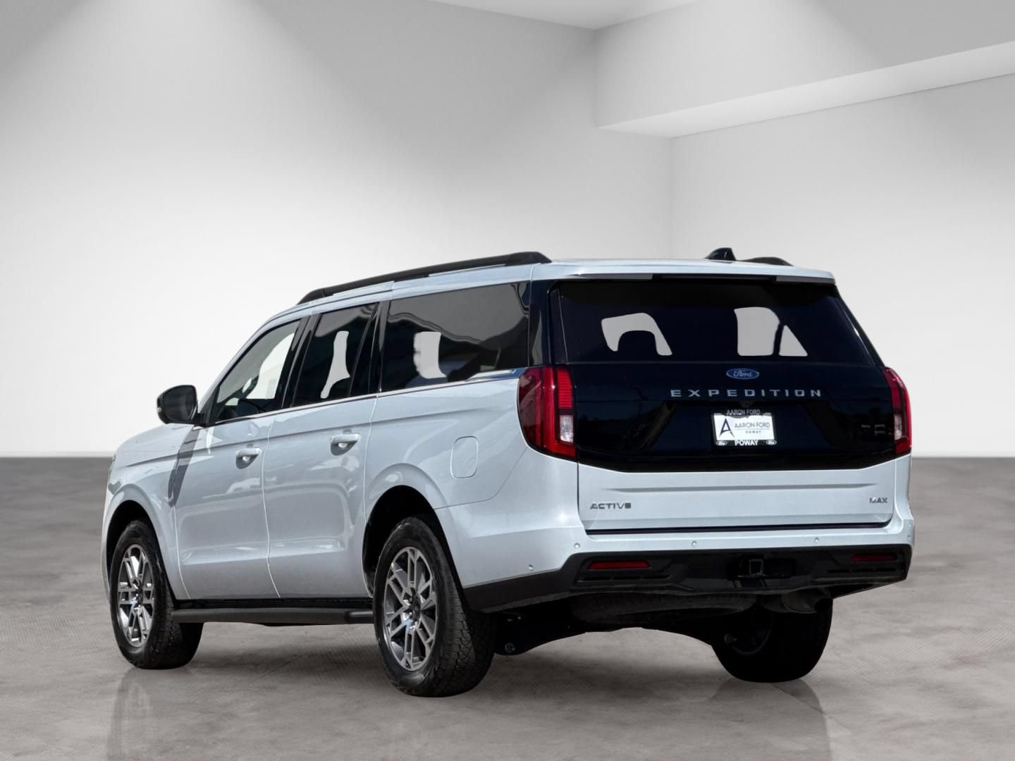 Used 2025 Ford Expedition Max Active AWD/4WD image 4