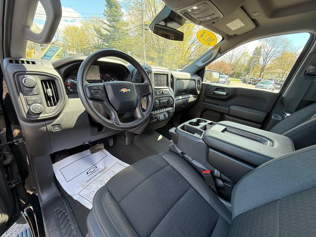 Used 2024 Chevrolet Silverado 1500 Custom AWD/4WD image 12