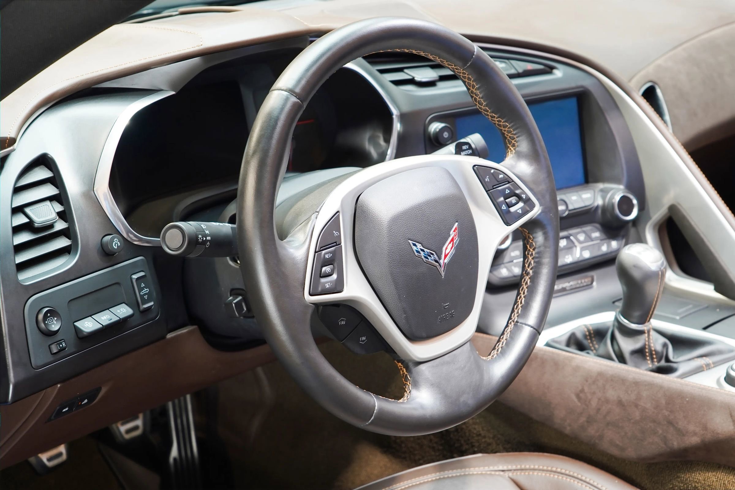 Used 2014 Chevrolet Corvette Stingray Convertible w/ 3LT Preferred Equipment Group RWD image 45