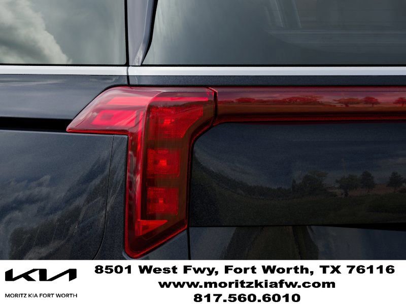 New 2026 Kia Carnival EX FWD image 11