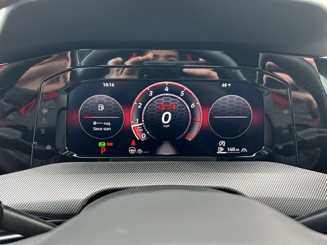 New 2026 Volkswagen GTI SE FWD image 11