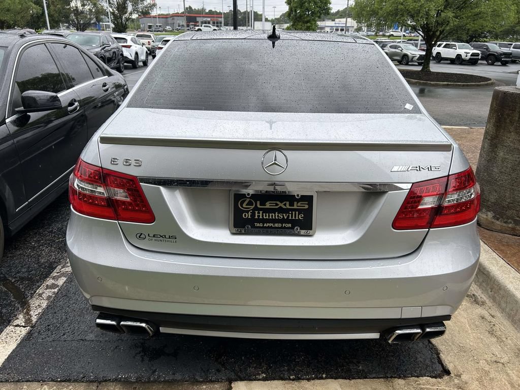 Used 2013 Mercedes-Benz E 63 AMG Sedan image 3