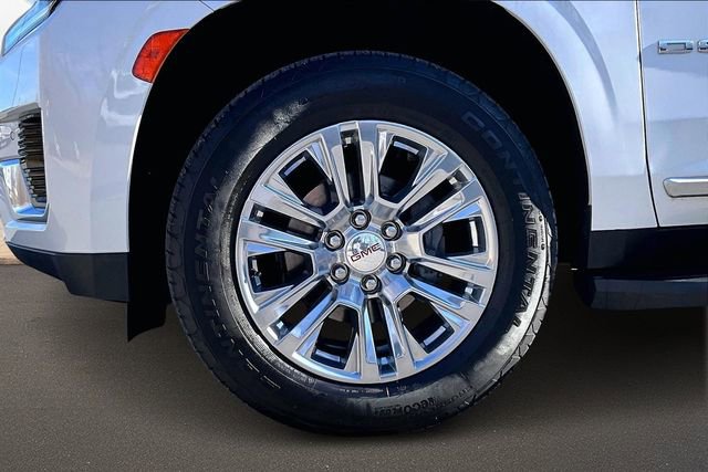 Used 2021 GMC Yukon XL Denali image 8