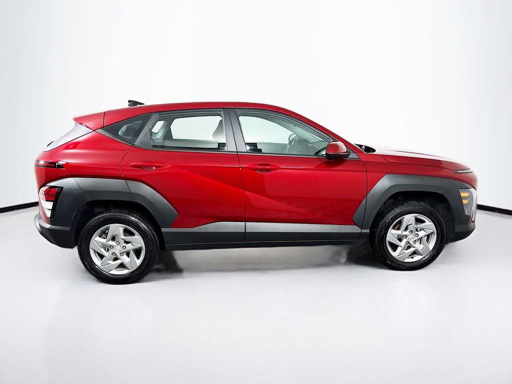 Certified 2025 Hyundai Kona SE image 26