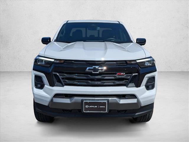 Used 2025 Chevrolet Colorado Z71 w/ Midnight Edition video 2