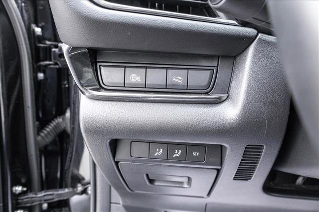 Used 2025 MAZDA CX-30 AWD 2.5 S w/ Preferred Package image 13