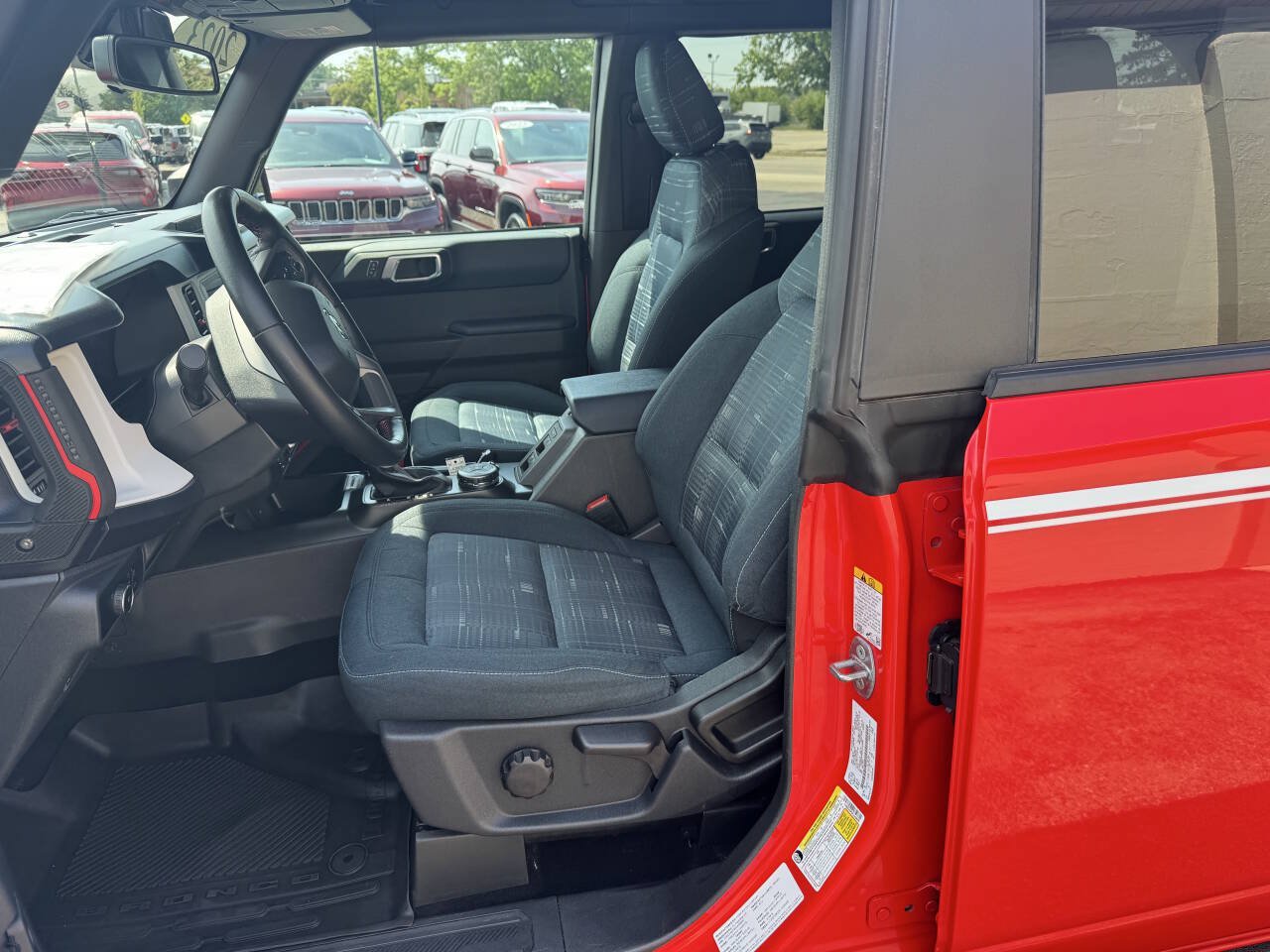 Used 2023 Ford Bronco Heritage Edition AWD/4WD image 7