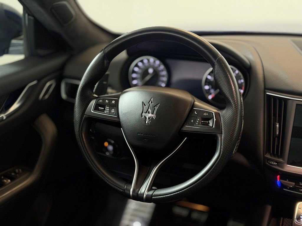 Used 2023 Maserati Levante Modena AWD/4WD image 16