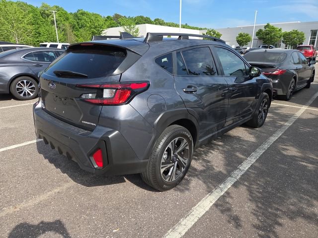 Used 2024 Subaru Crosstrek 2.0i Premium AWD/4WD image 3