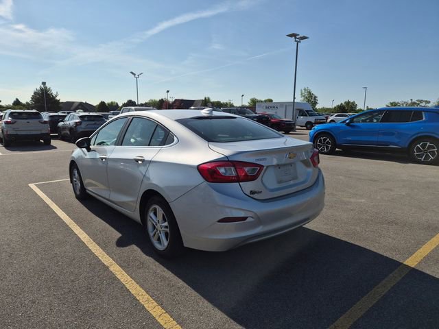 Used 2016 Chevrolet Cruze LT w/ Sun And Sound Package FWD image 7