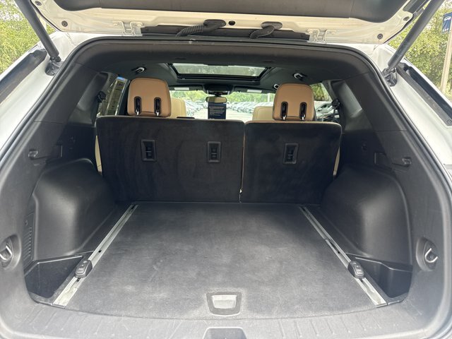 Used 2019 Chevrolet Blazer Premier w/ Sun and Wheels Package FWD image 5