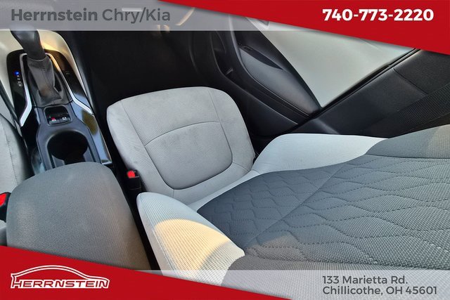 Used 2022 Toyota Corolla LE image 14