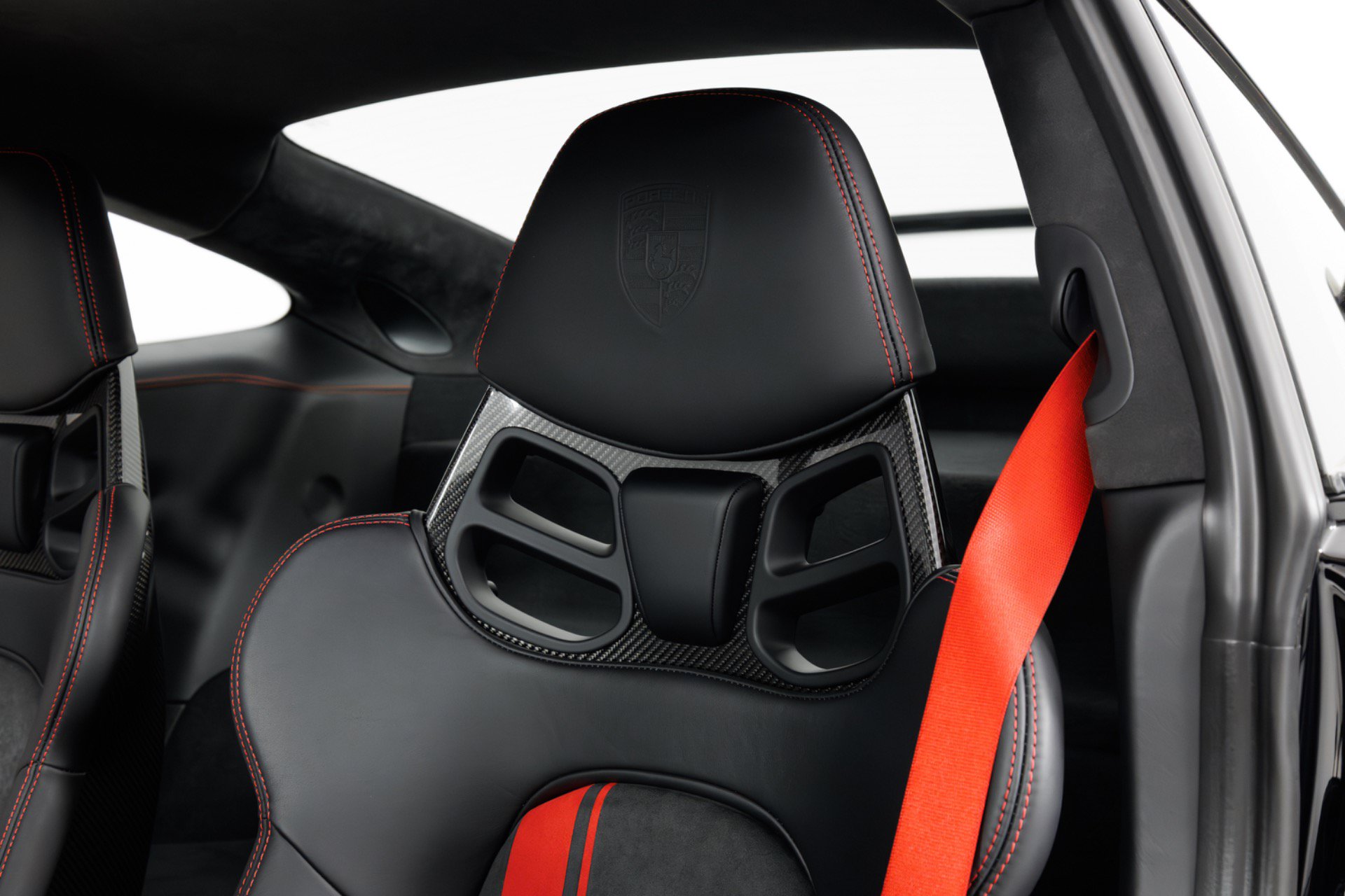 Used 2018 Porsche 911 GT3 RWD image 17