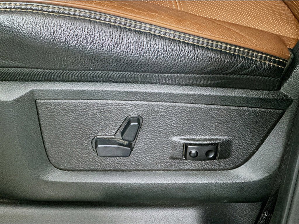 Used 2019 RAM 3500 Limited image 22