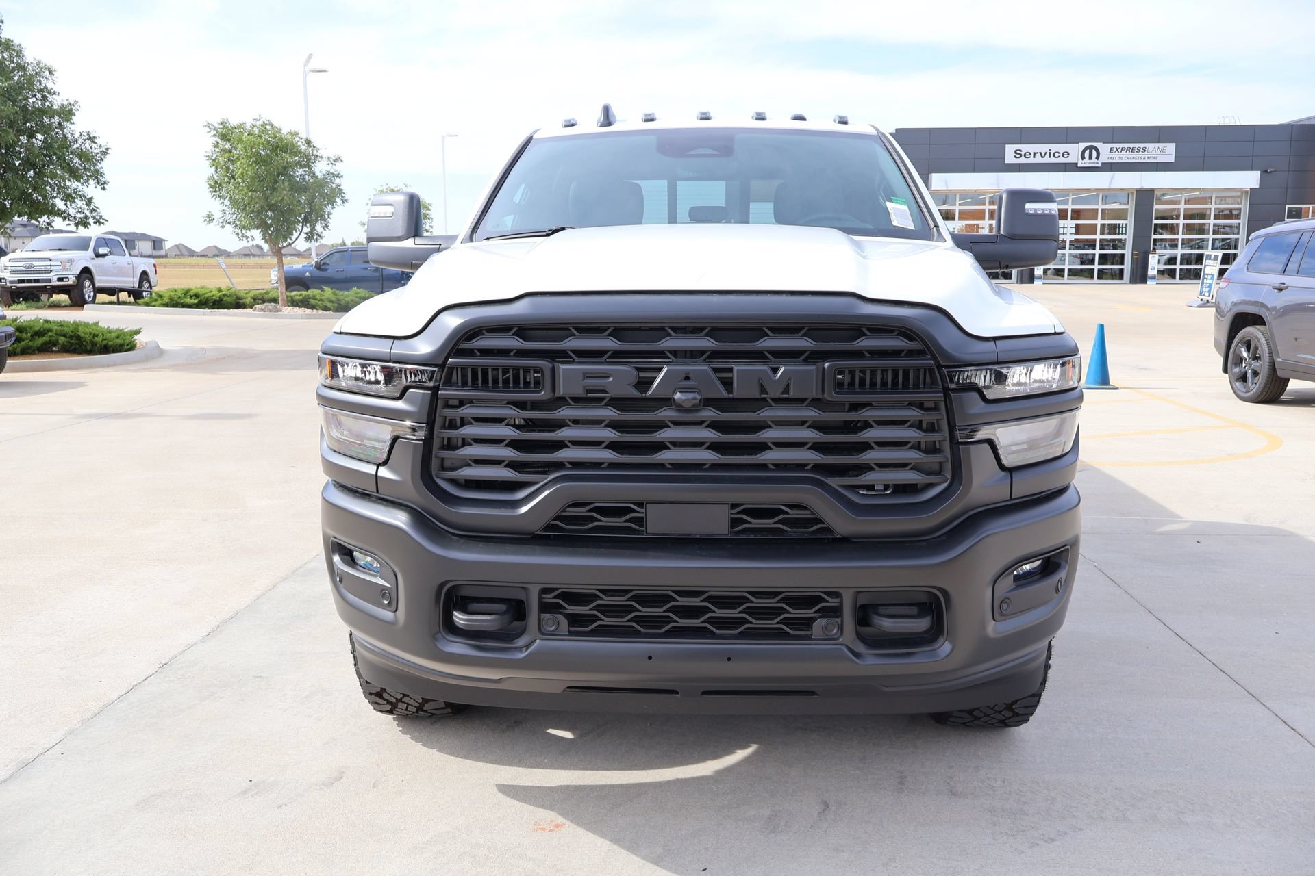 New 2026 RAM 2500 Warlock AWD/4WD image 9