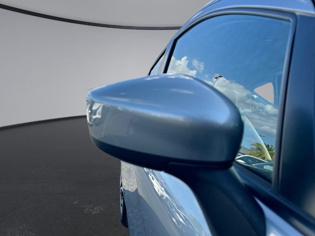 Used 2015 Nissan Versa Note S FWD image 30