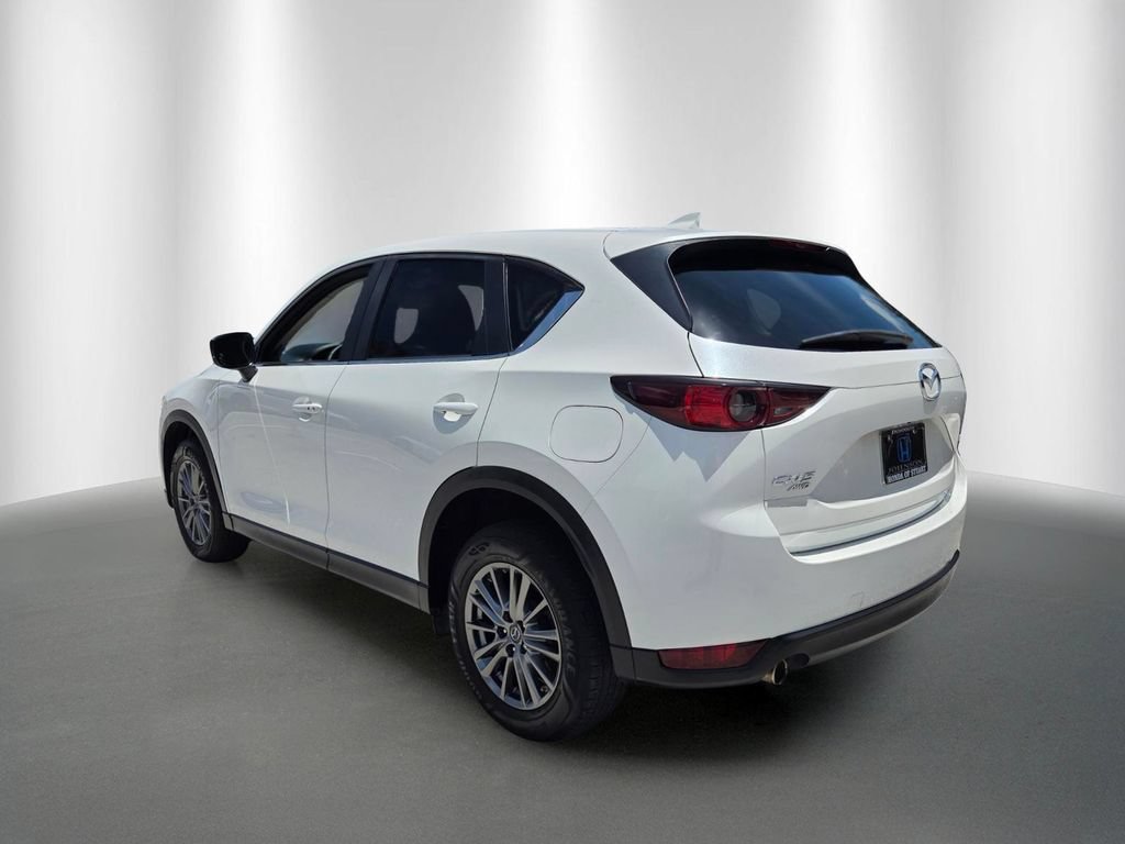 Used 2017 MAZDA CX-5 Touring w/ Preferred Equipment Package AWD/4WD image 5
