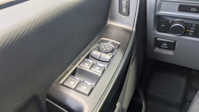 Used 2022 Ford F150 Lightning Pro image 30