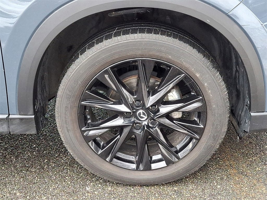 Used 2023 MAZDA CX-5 Carbon Edition image 9