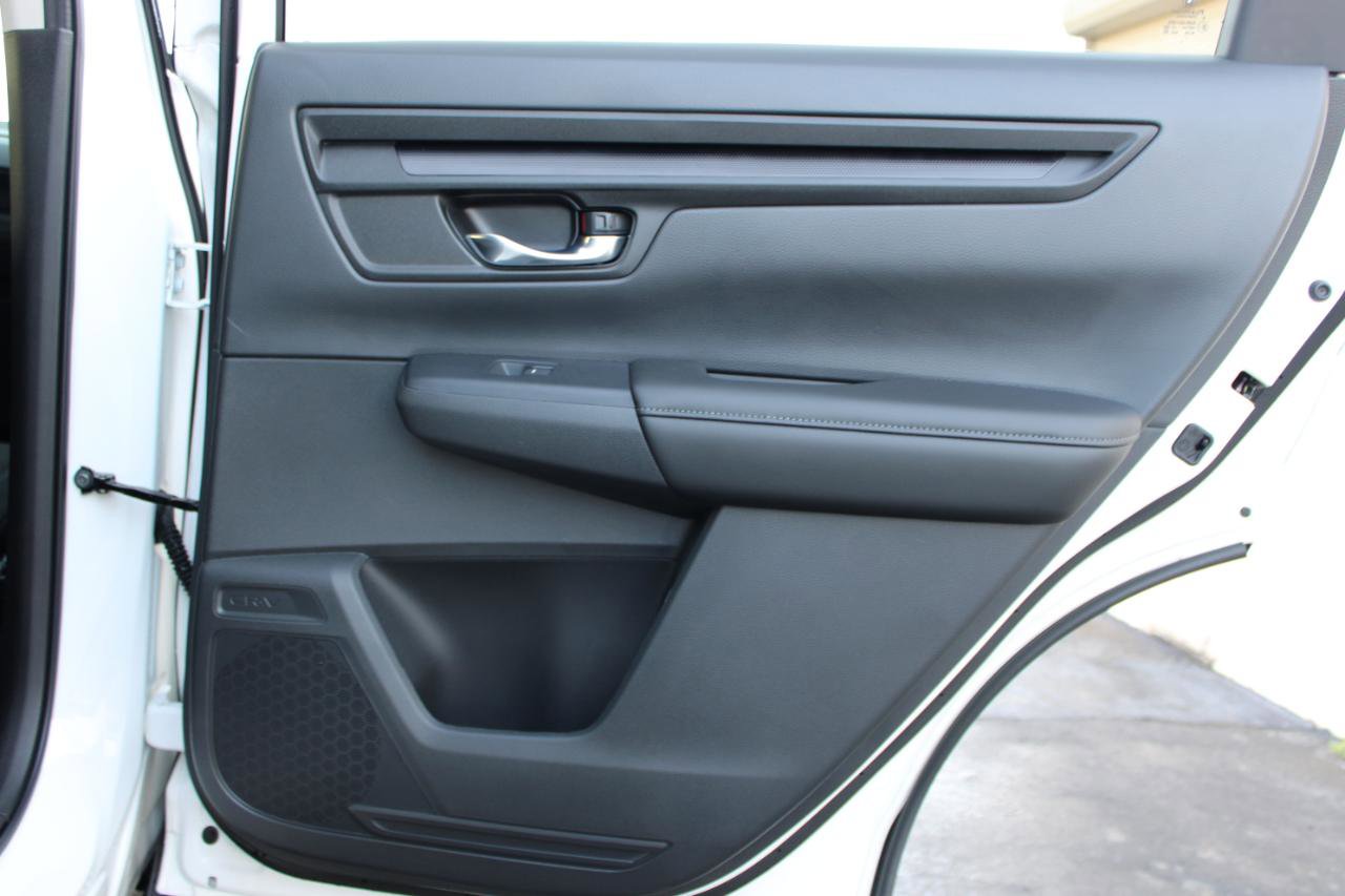 Used 2026 Honda CR-V EX image 40