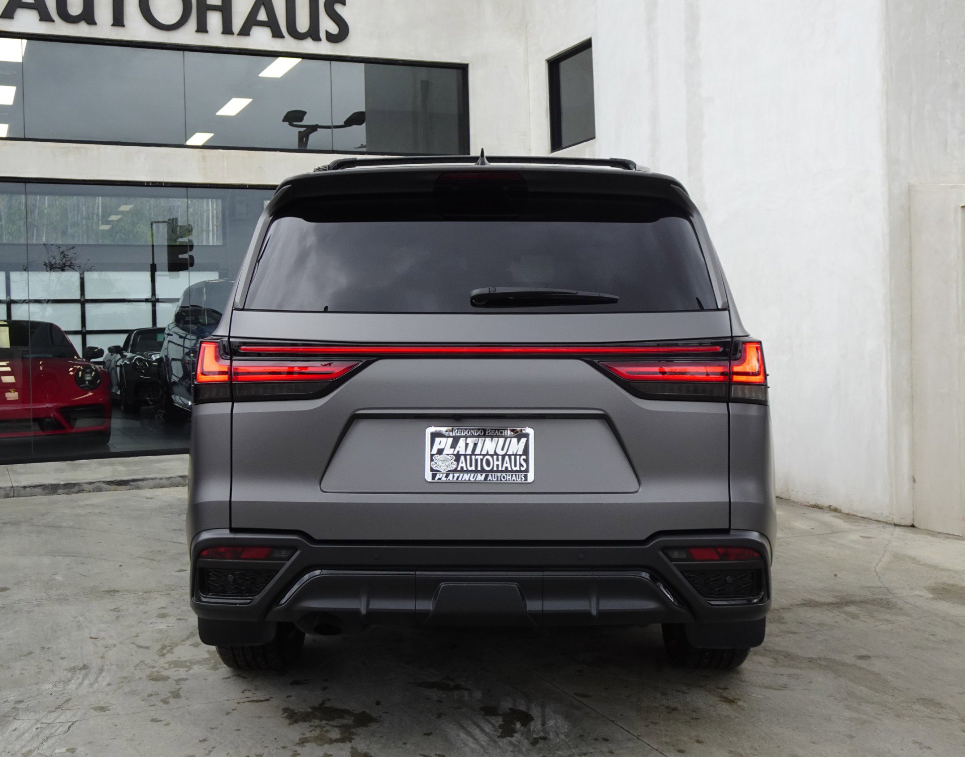 Used 2024 Lexus LX 600 F Sport AWD/4WD image 5