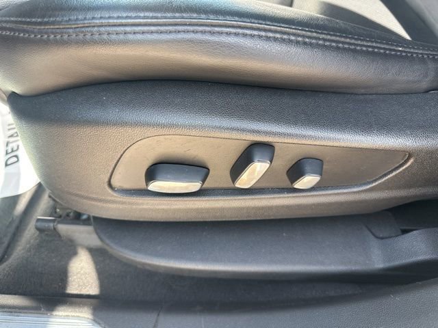 Used 2019 Cadillac XT5 Premium Luxury image 15