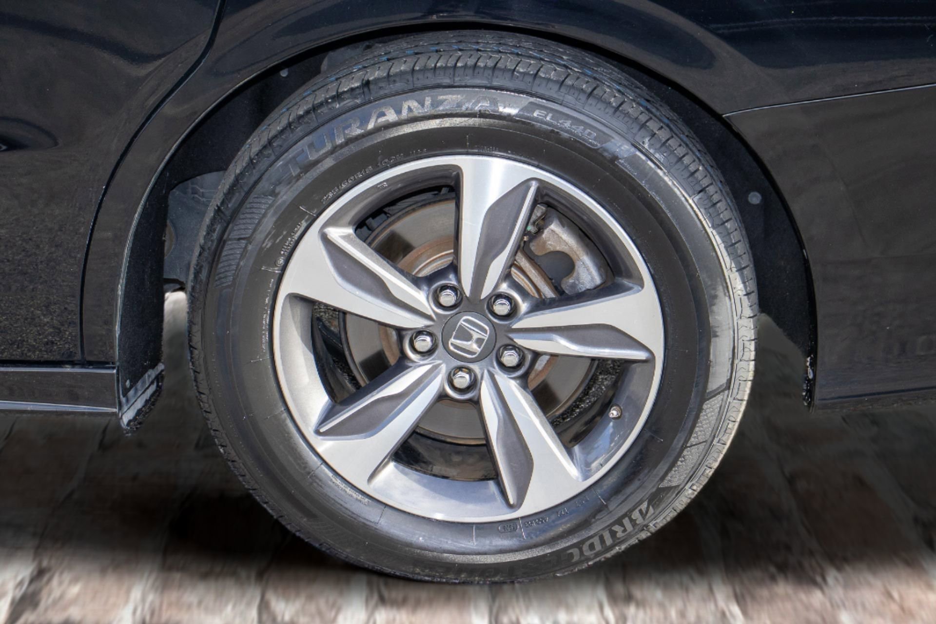 Used 2018 Honda Odyssey Touring image 39