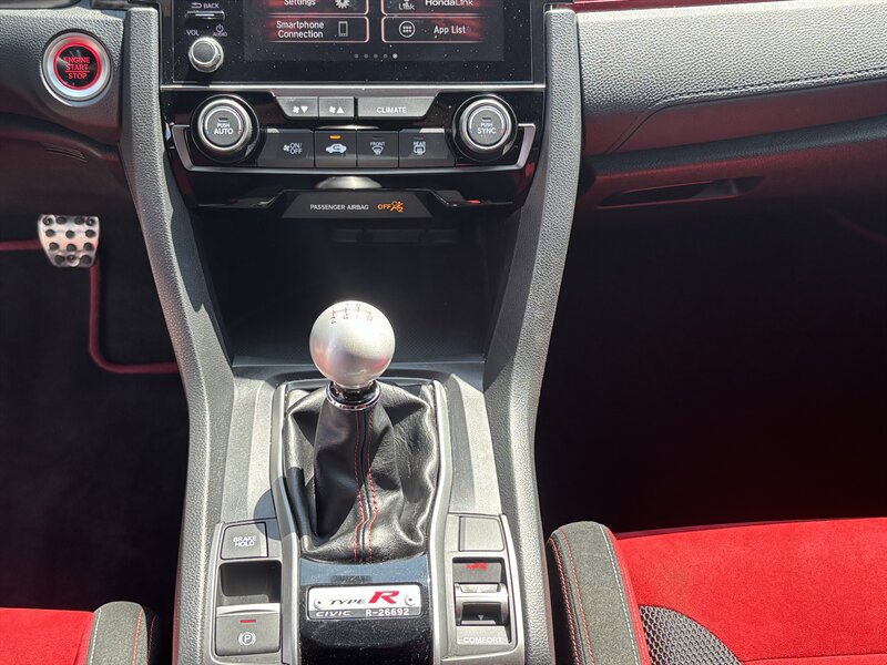 Used 2019 Honda Civic Type R image 26