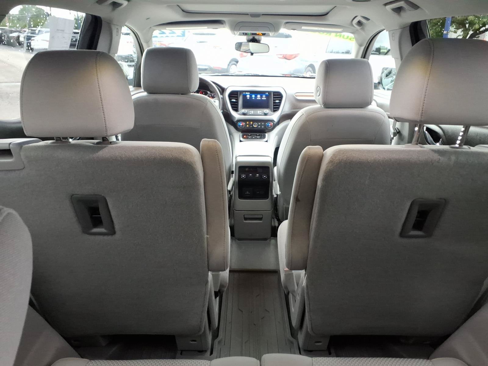 Used 2022 GMC Acadia SLE w/ Driver Convenience Package AWD/4WD image 25