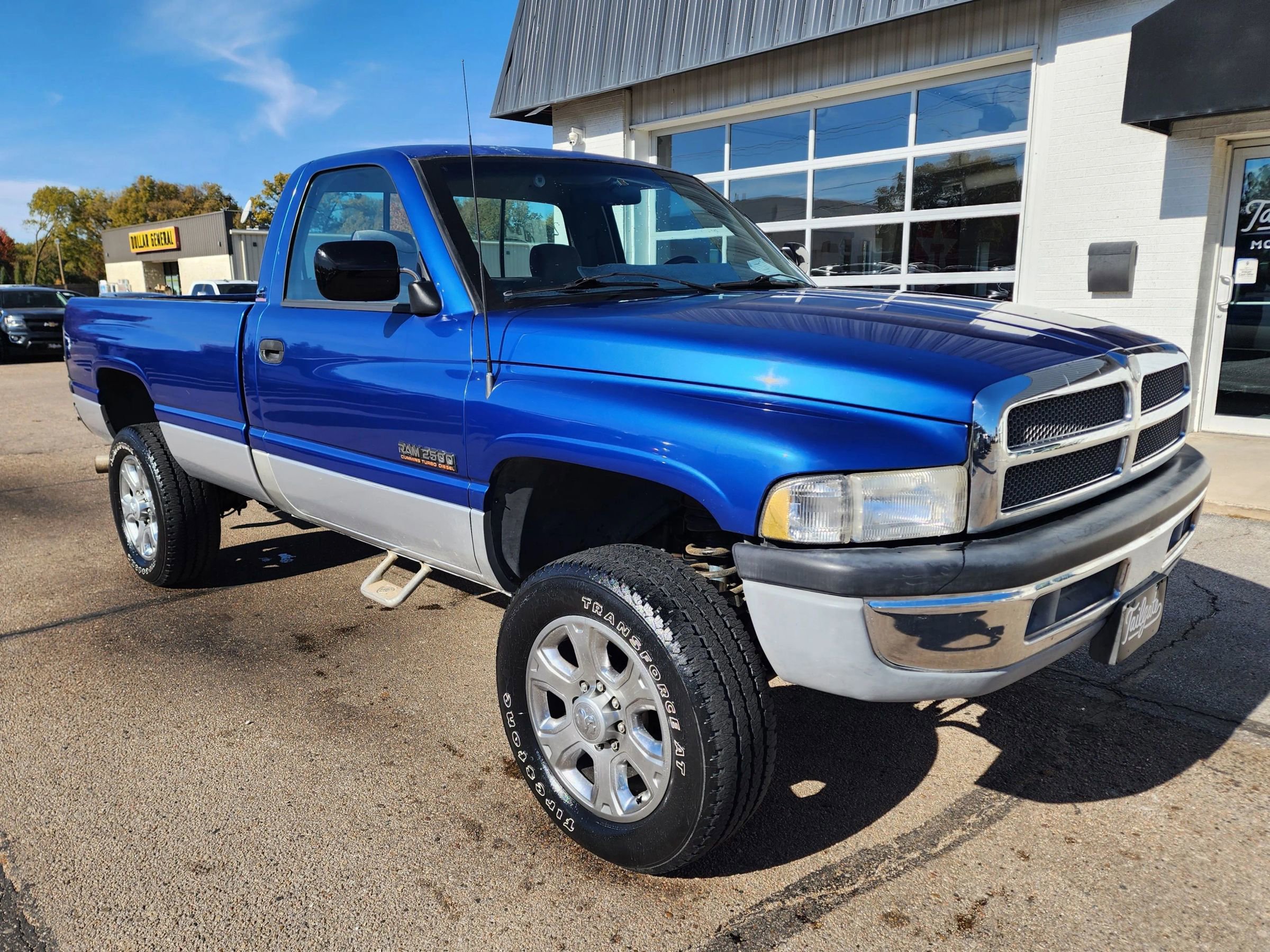Used 1994 Dodge Ram 2500 Truck 4x4 Regular Cab image 2