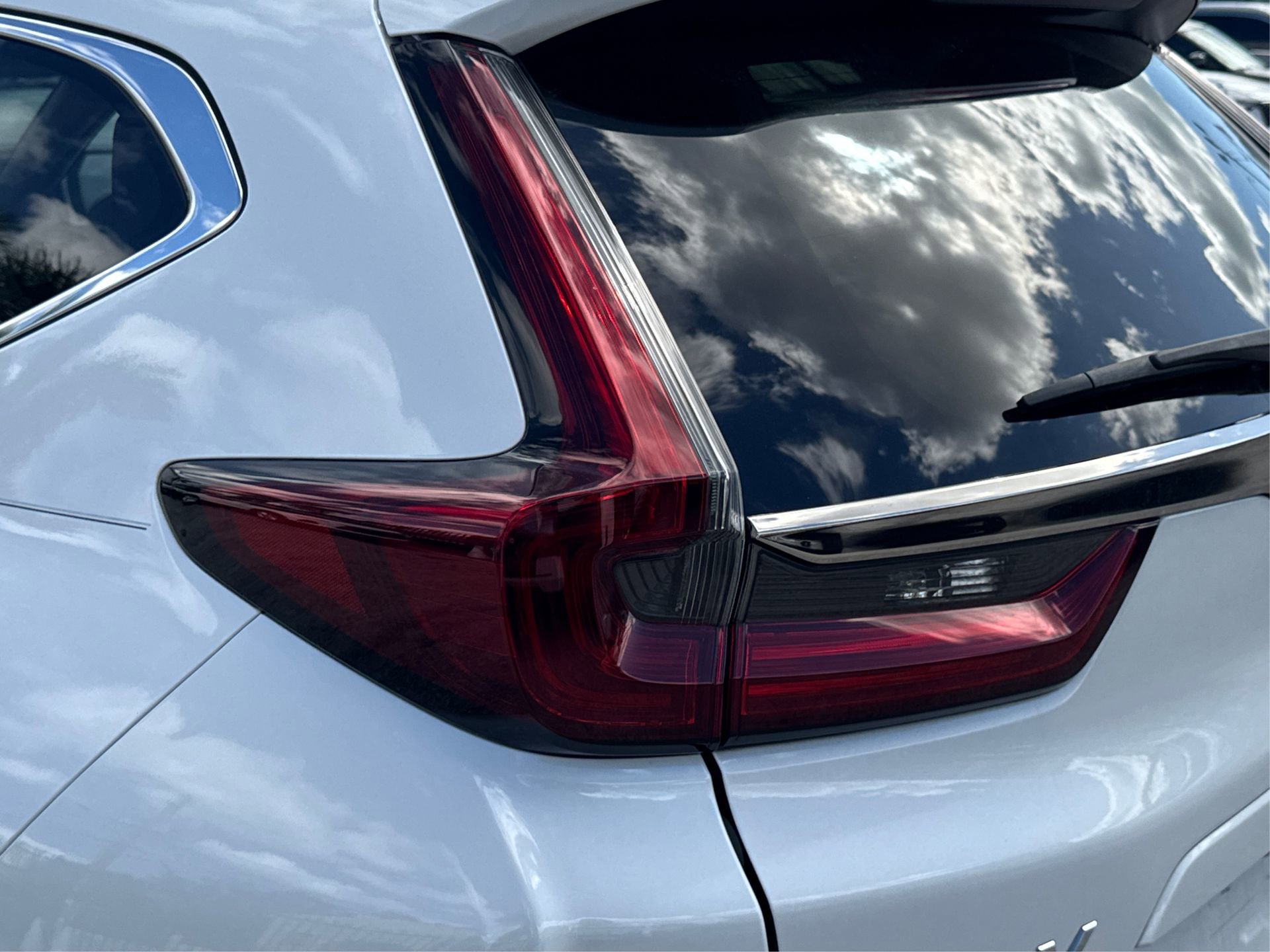 Used 2021 Honda CR-V EX image 15