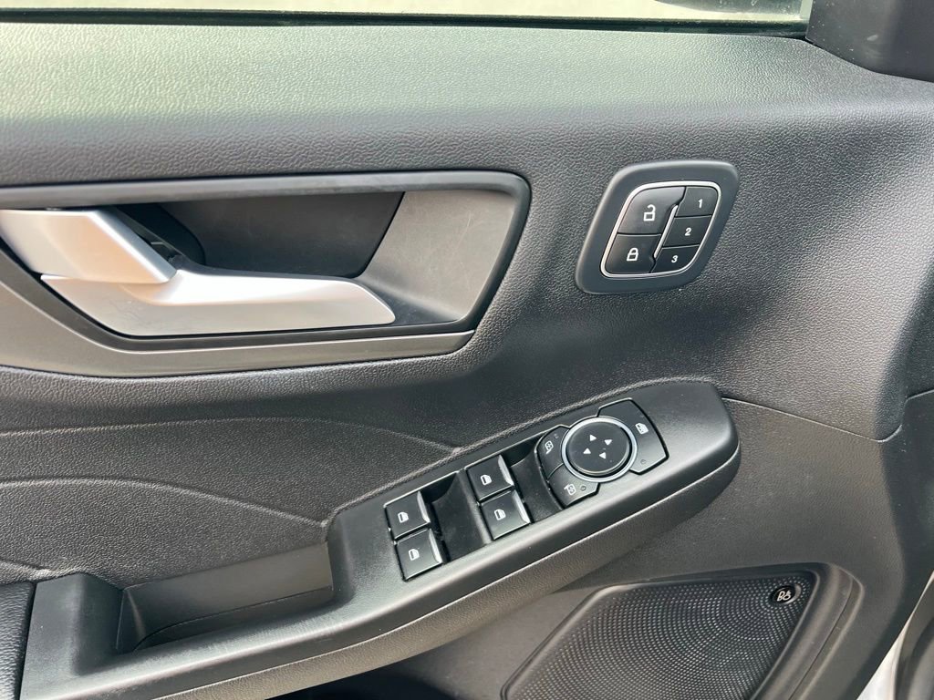 Used 2023 Ford Escape Active w/ Tech Pack #2 image 16