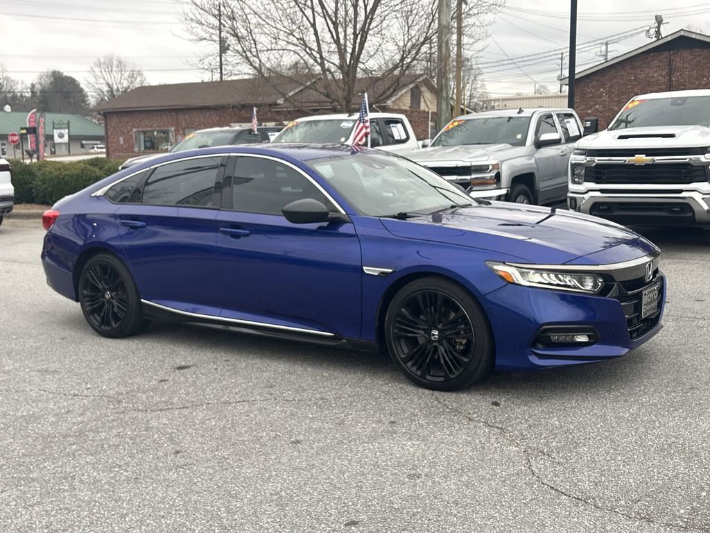 Used 2019 Honda Accord Sport image 2