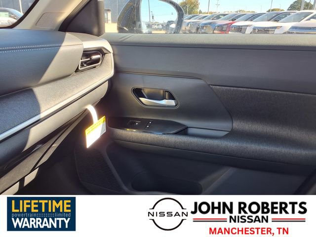 New 2026 Nissan Kicks SV w/ SV Premium Package image 7