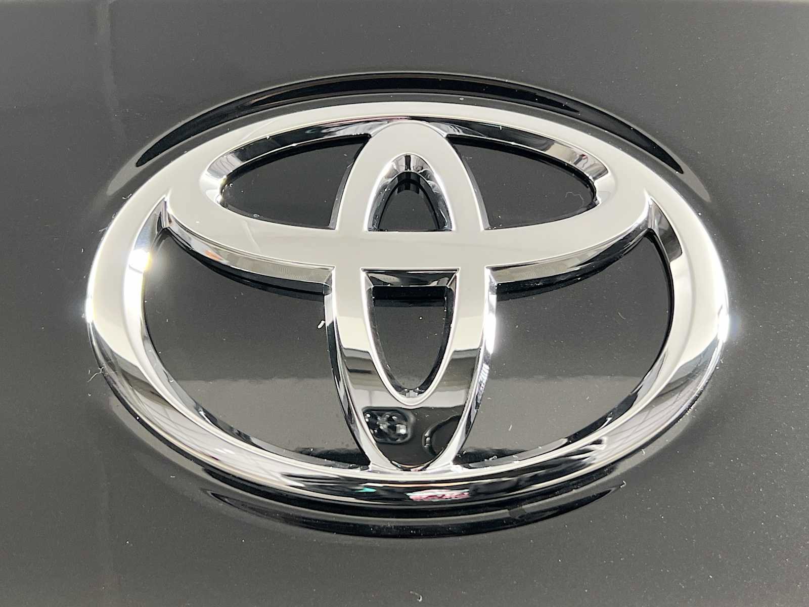 New 2026 Toyota Corolla Cross XLE image 19
