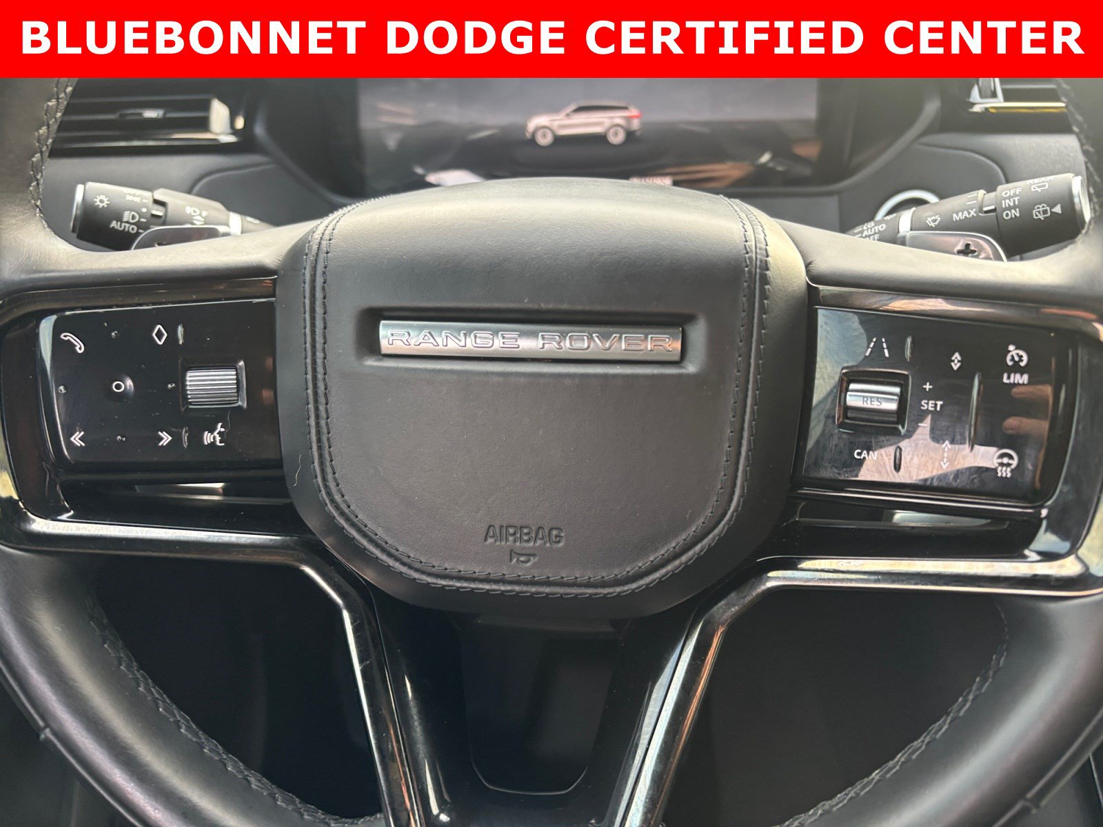 Used 2024 Land Rover Range Rover Velar Dynamic SE AWD/4WD image 19
