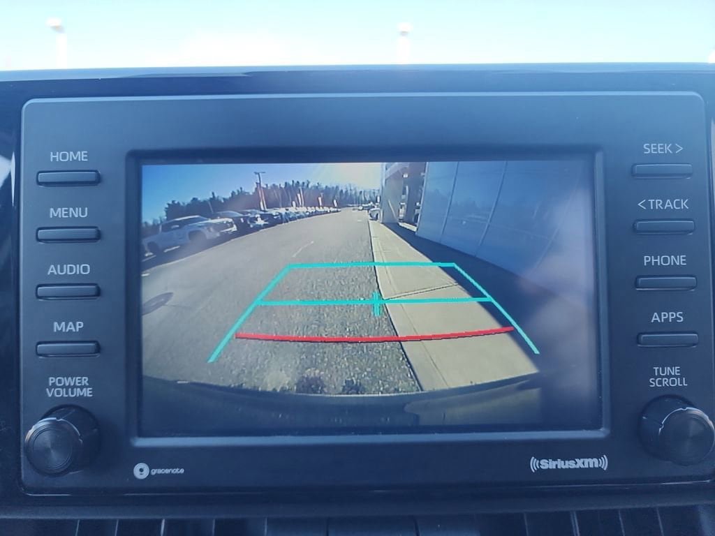 Used 2020 Toyota RAV4 XLE Premium AWD/4WD image 17