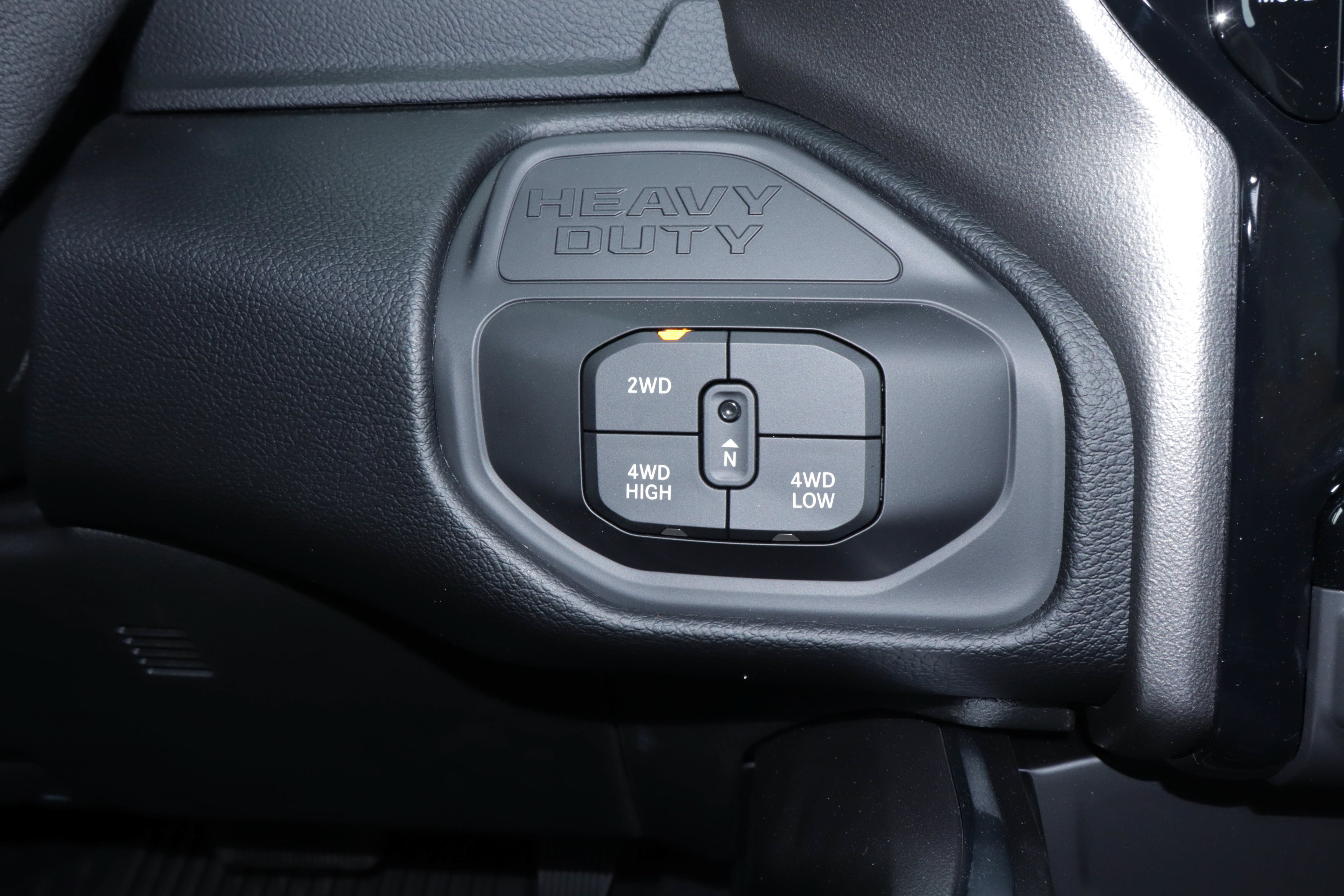 New 2027 RAM 2500 Laramie AWD/4WD image 22