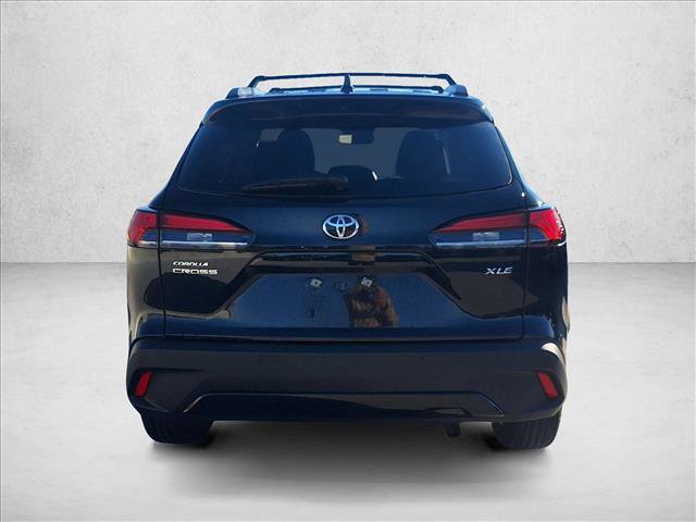 Certified 2023 Toyota Corolla Cross XLE image 6
