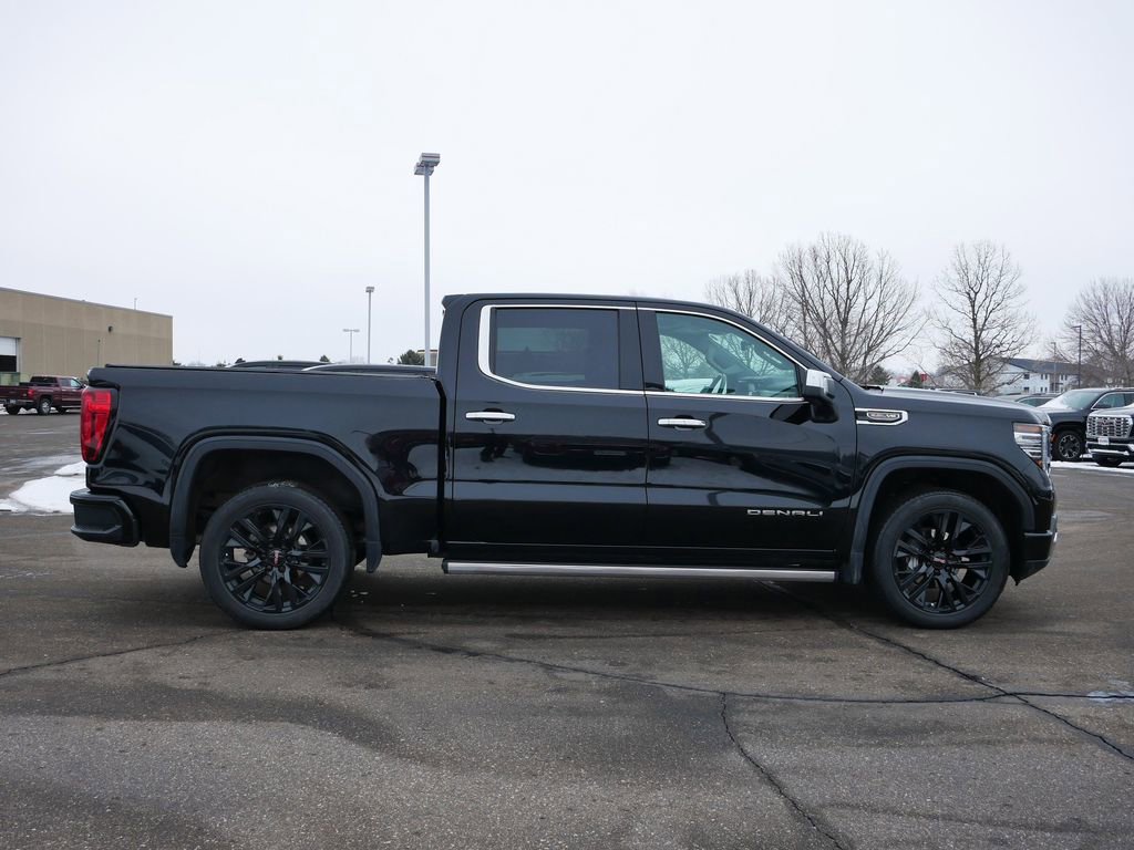 Used 2024 GMC Sierra 1500 Denali w/ Denali Reserve Package image 8