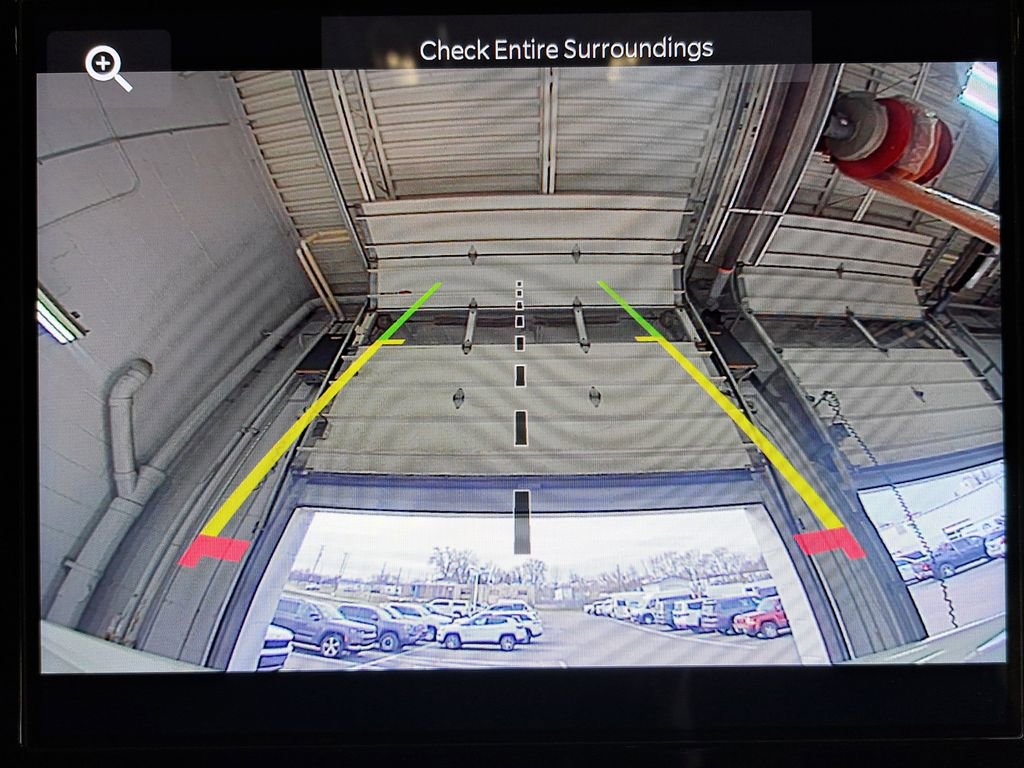 Used 2025 Jeep Grand Cherokee Laredo w/ Luxury Tech Group I image 25