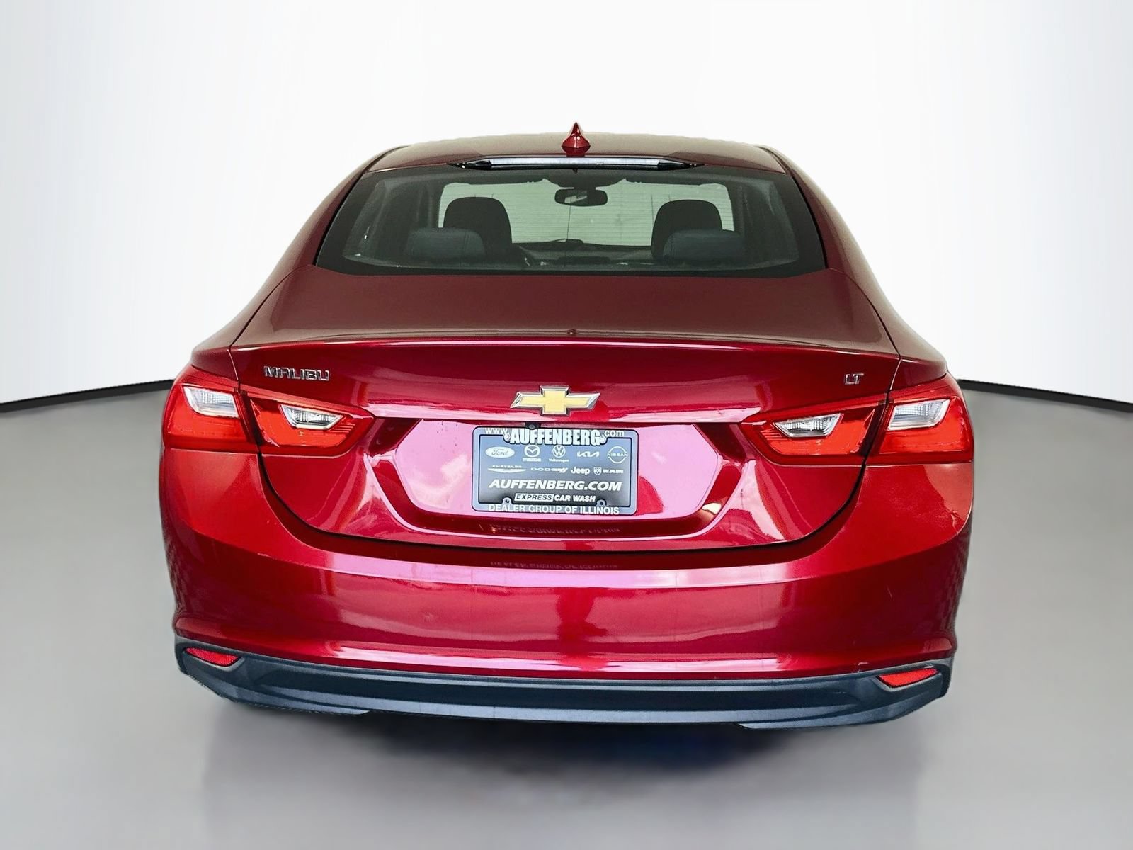 Used 2018 Chevrolet Malibu LT FWD image 6