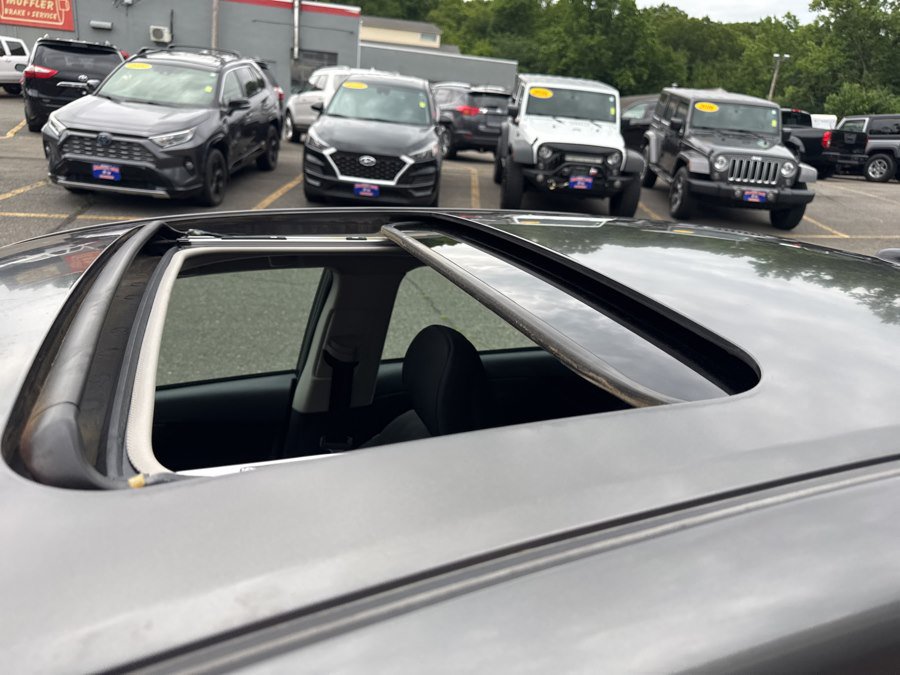 Used 2012 Toyota Corolla S FWD image 32