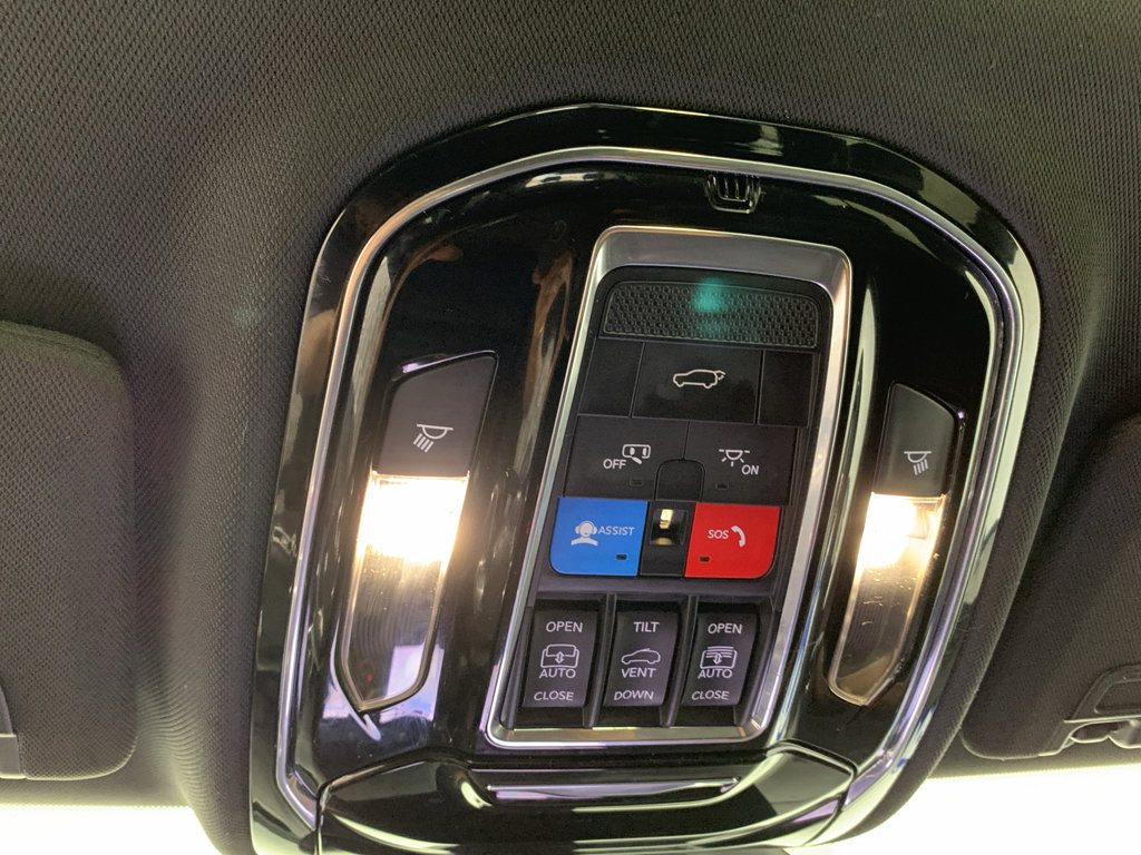 Used 2021 Jeep Grand Cherokee L Summit w/ Advanced Protech Group IV image 27