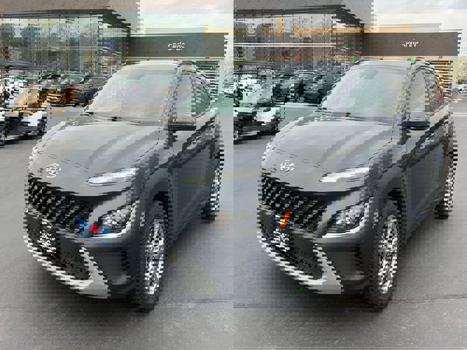 Certified 2022 Hyundai Kona SEL w/ Convenience Package image 2