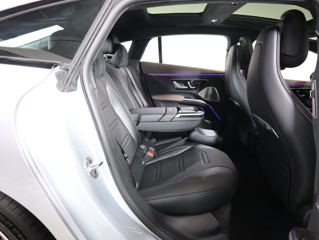 Certified 2025 Mercedes-Benz EQS AMG 4MATIC image 61