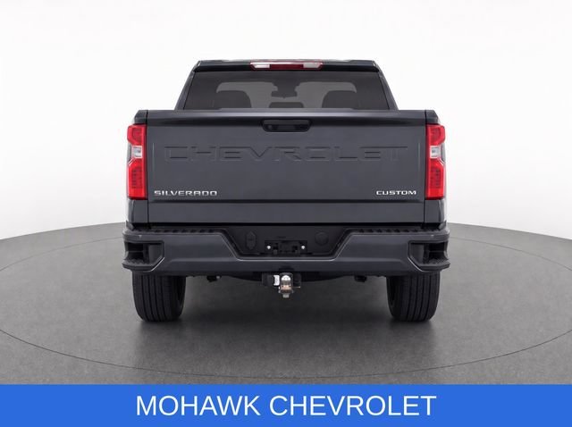 Used 2022 Chevrolet Silverado 1500 Custom AWD/4WD image 8