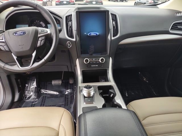 Used 2024 Ford Edge SEL w/ Convenience Package image 13