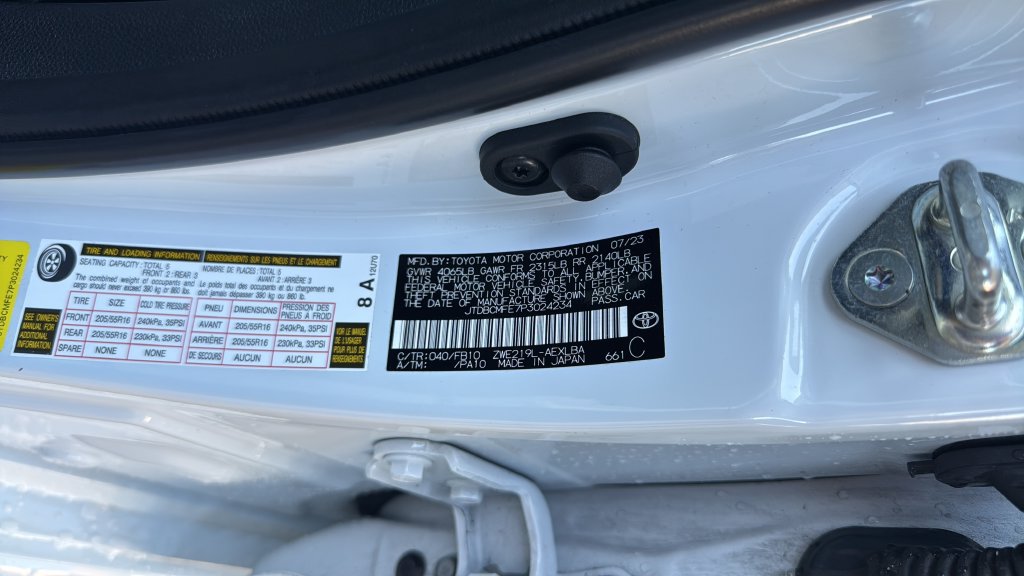 Used 2023 Toyota Corolla LE FWD image 33