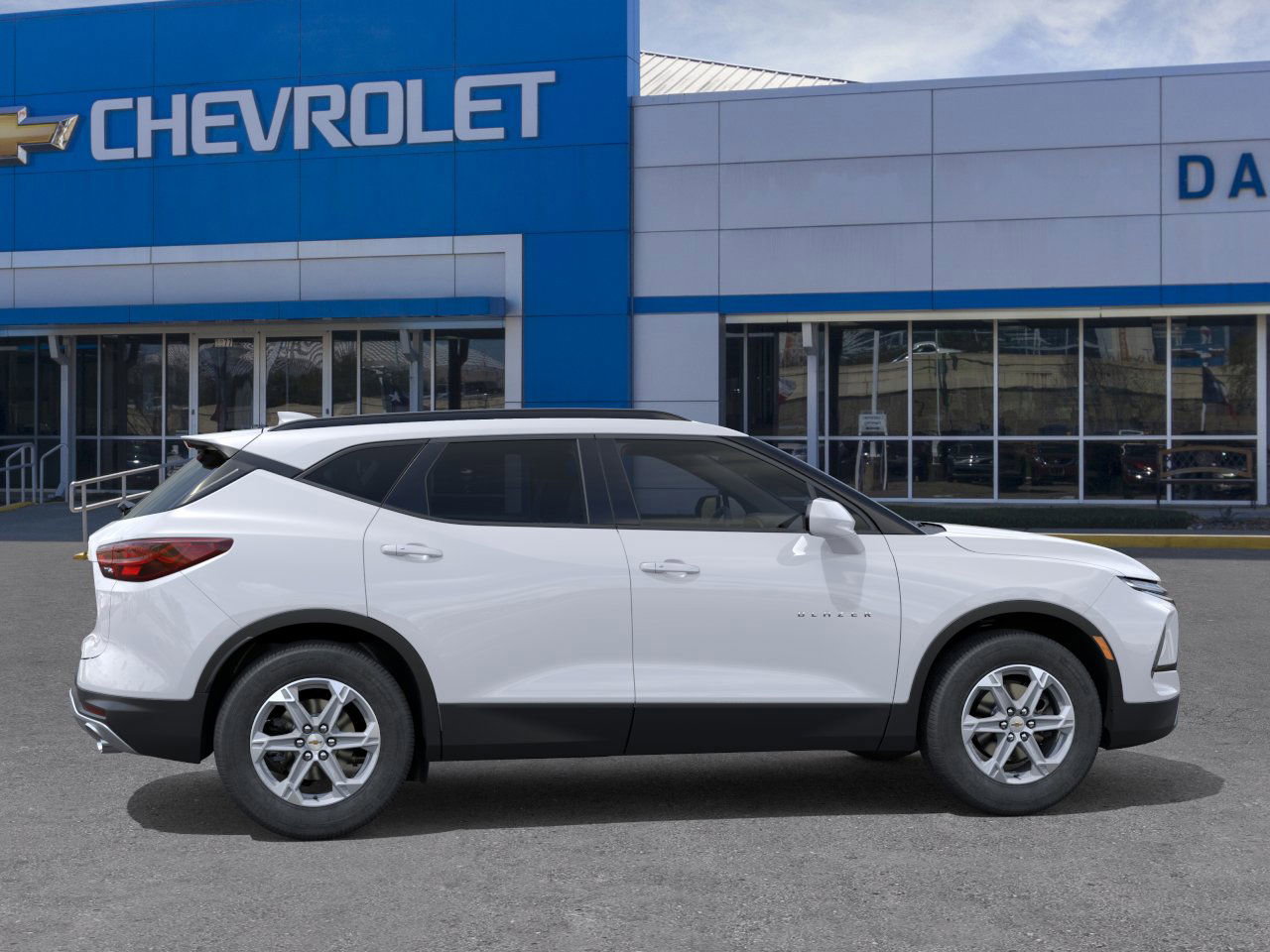 New 2026 Chevrolet Blazer LT image 5